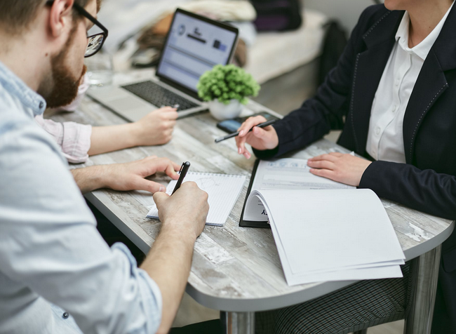 Essential Things to Consider Before Applying for a Payday Loan